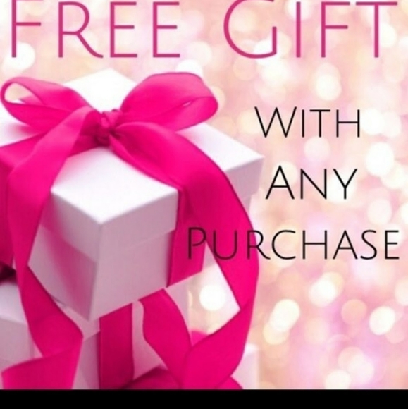 MILLY Two way Crossbody Tassel Bag - Picture 8 of 8